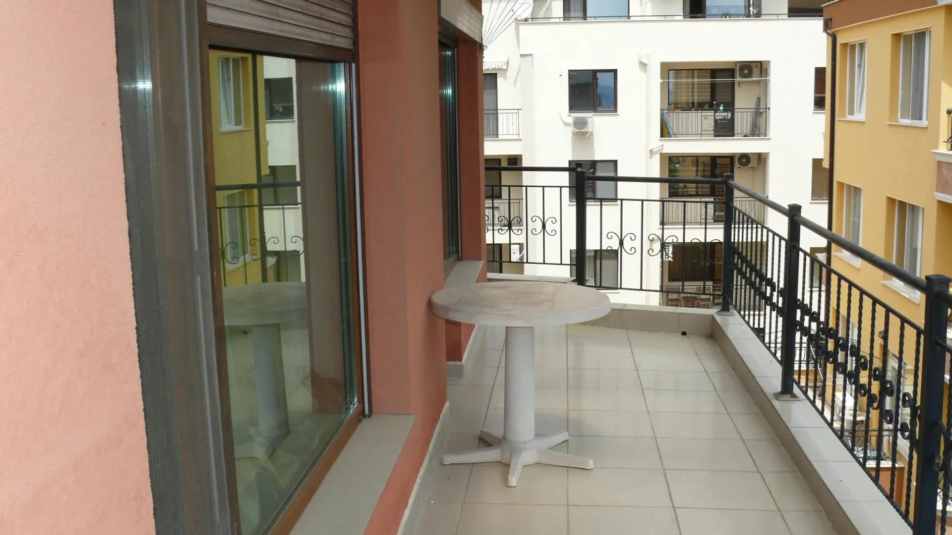 3-Х Комнатный Аппартамент Apartment Burgas
