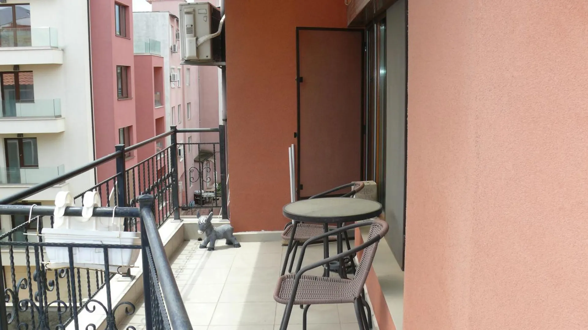 3-Х Комнатный Аппартамент Apartment Burgas 0*,  Bulgaria