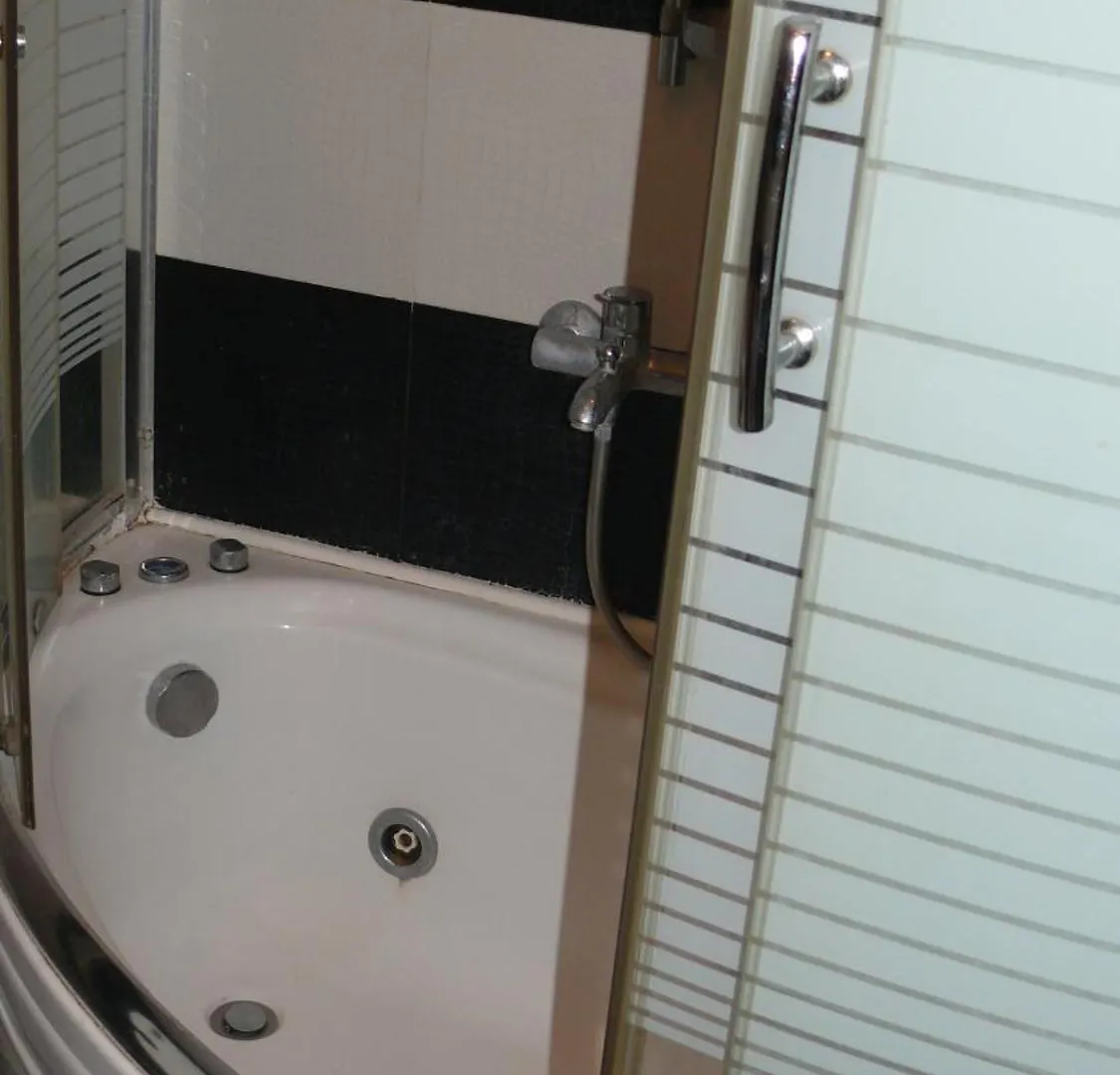 3-Х Комнатный Аппартамент Apartment Burgas
