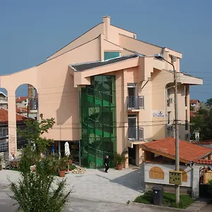 3* מלון Sea Horse